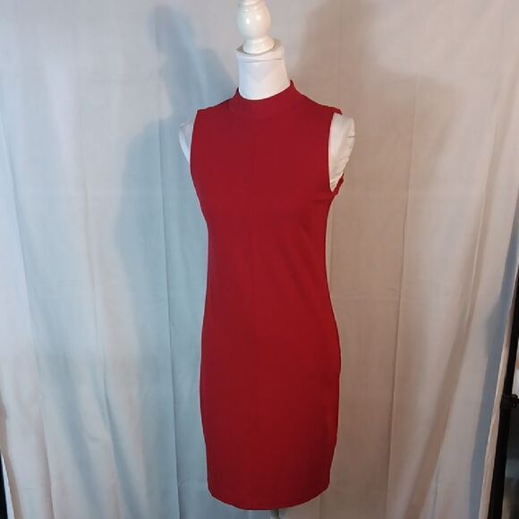 Willi Smith Elegant Red Sleeveless Dress - Picture 1 of 8